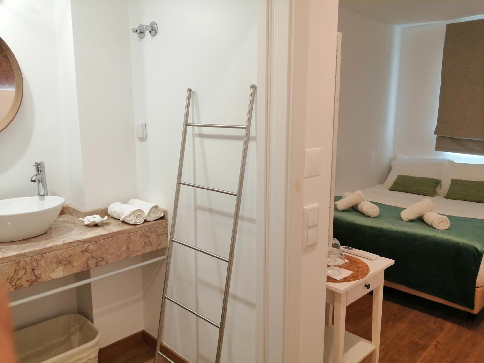 Gamboas Place Olhalvo 外观 照片